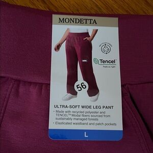 Mondetta Soft Wide Leg Pants in Burgundy